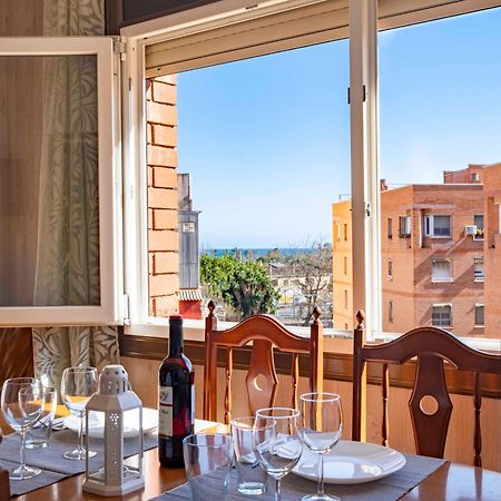 5 Min To The Sea And 15 Min To Barcelona Center Apartment Sant Adria de Besos Bagian luar foto